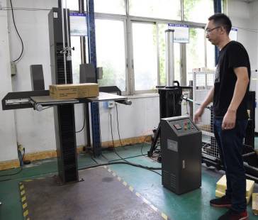 Detachable Spade Shovel Drop test(1) Detachable Spade Shovel Drop test(1)