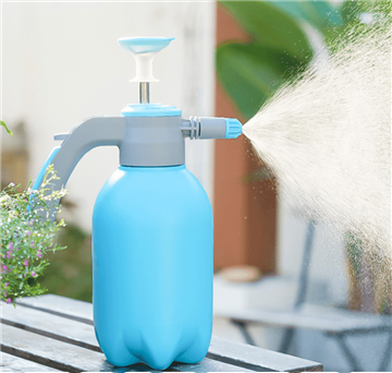 Elektriske og manuelle vannkanne